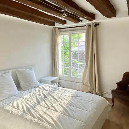 Charming Apt Close To Notre Dame De Appartamento Parigi